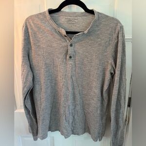 Banana Republic Gray Long Sleeve Henley Shirt
